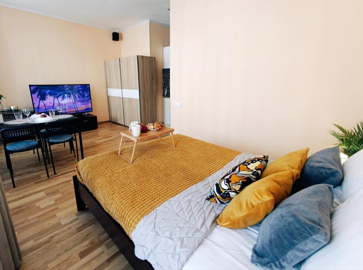 Centrally Located Studio Apartment Riga Eksteriør bilde