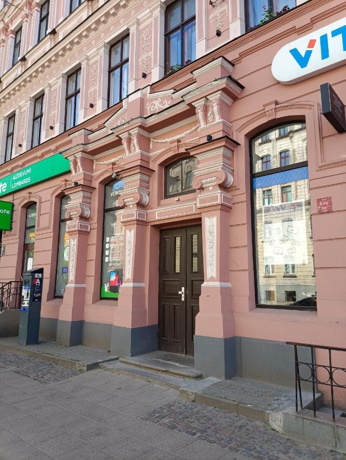 Centrally Located Studio Apartment Riga Eksteriør bilde